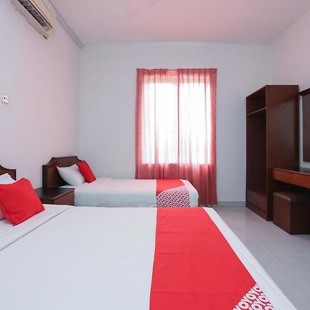 פסיר פוטה Oyo 8966 Dee Wana Resort 1 מראה חיצוני תמונה