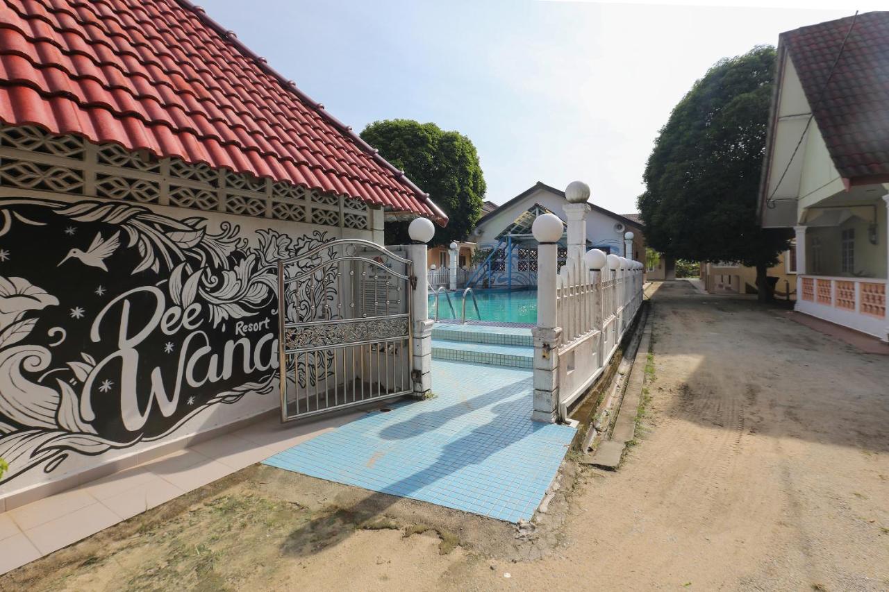 פסיר פוטה Oyo 8966 Dee Wana Resort 1 מראה חיצוני תמונה