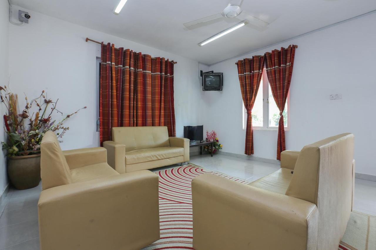 פסיר פוטה Oyo 8966 Dee Wana Resort 1 מראה חיצוני תמונה